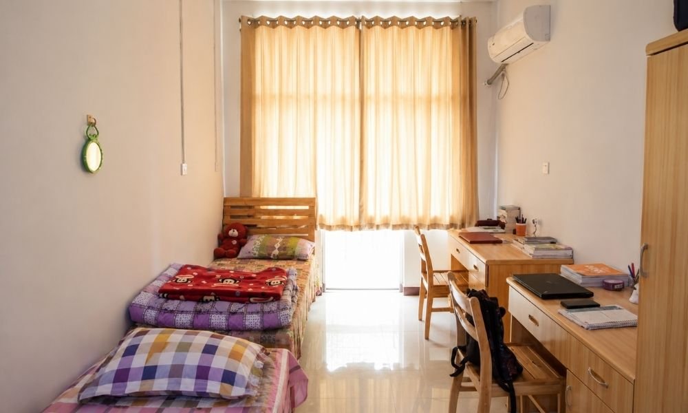 hostel-wuhan-university-of-science-and-technology-room - MTZ Global Visa Consultants Wuhan University of Science and Technology international student hostel room, twin-share accommodation.